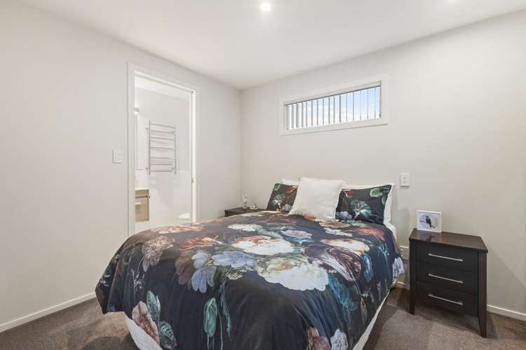 12 Aspiring Avenue Clover Park_14