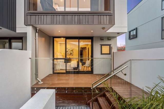 3/6 Ocean View Road Northcote_2