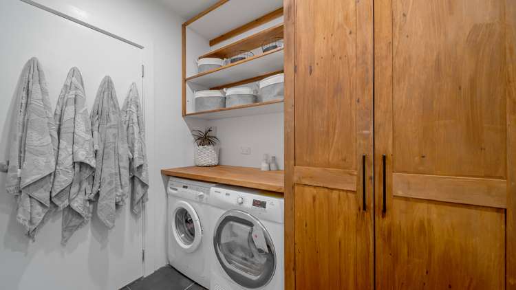 3 Pages Road Lyttelton_17