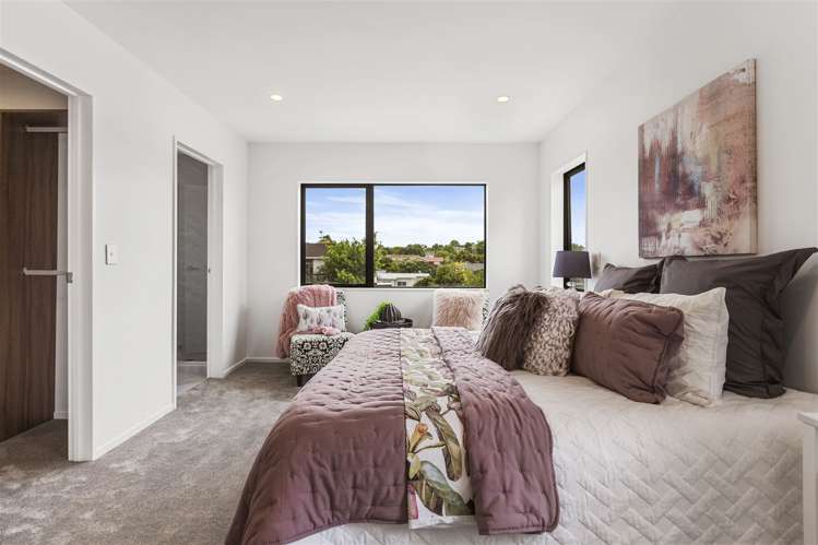 17b Stanniland Street Sunnyhills_14