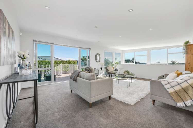 32 Intrepid Crescent Beachlands_30