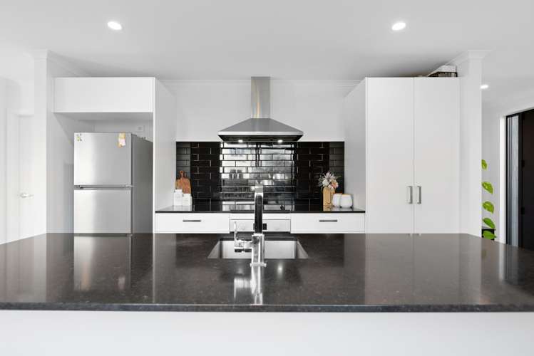 14 Huriana Crescent Te Puke_6