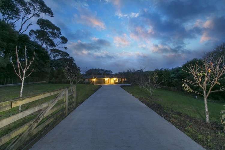 239 Muriwai Valley Road Muriwai_36