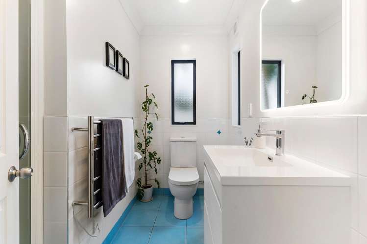 275a Lake Road Belmont_17