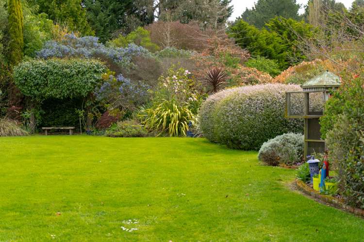 54 Tararua Drive Upper Plain_25