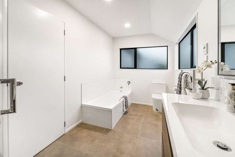 33a Monarch Avenue Hillcrest_13