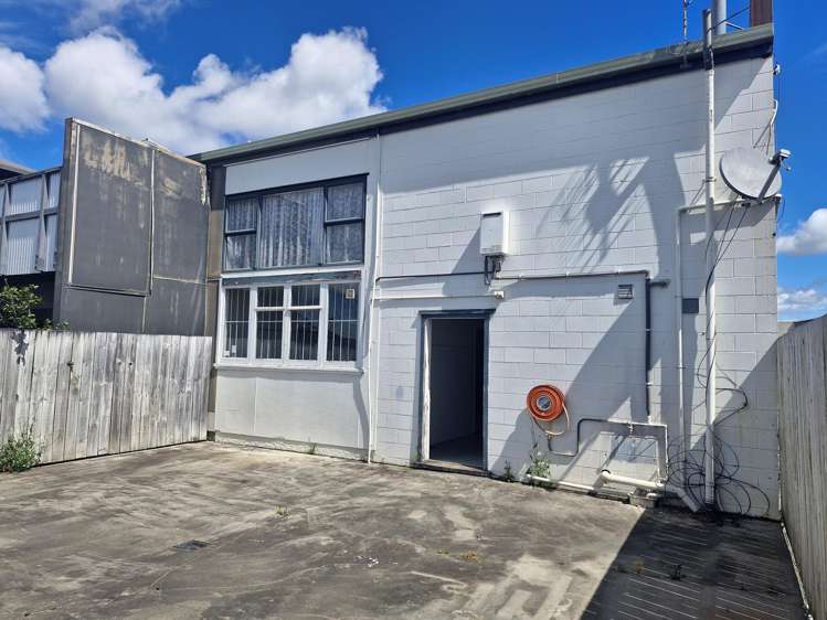 15 Lake road Frankton_10