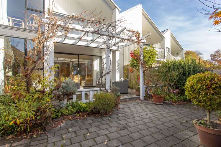 6 Park Terrace Lyttelton_18