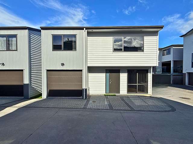 Standalone, 159m² Floor Area, Central Location