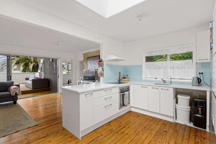 29 Elliston Crescent Stanmore Bay_7