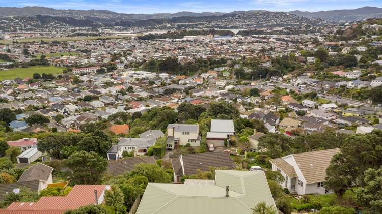 72a Kinghorne Street Strathmore Park_24