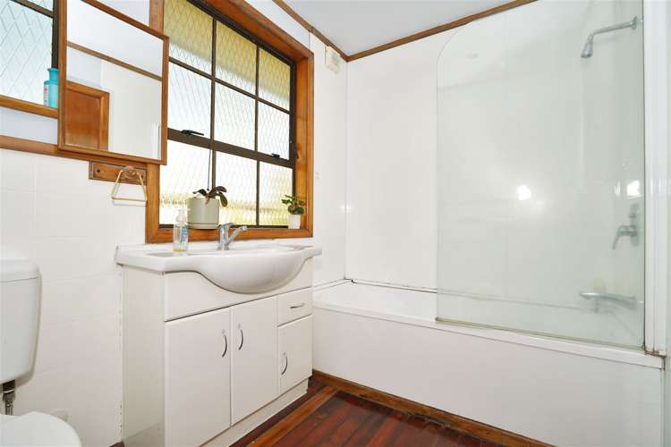 5 Elmwood Crescent Pukete_10