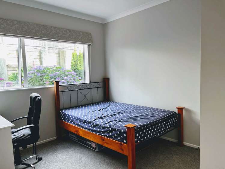 15 Fairhill Place Flat Bush_11