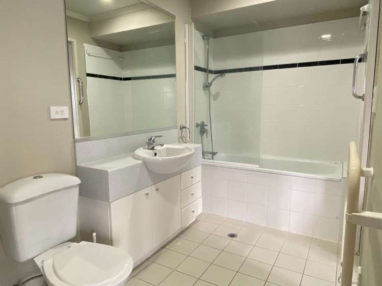 11g/1 Emily Place Auckland Central_4