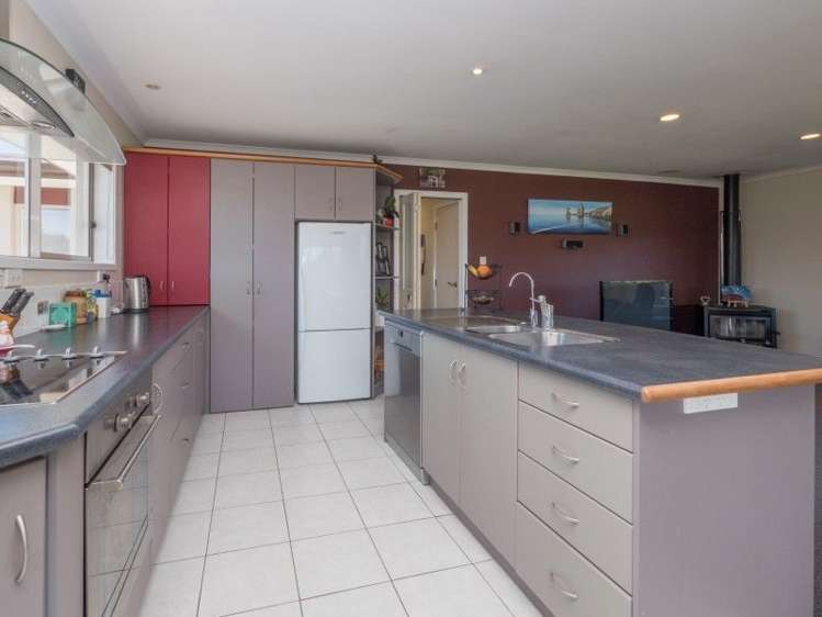 10 Ponderosa Place Opunake_7