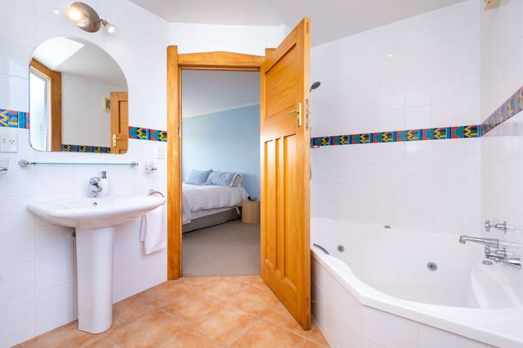 4 Selwyn Road Hospital Hill_17