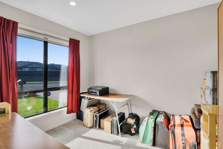 8 Jules Crescent Bell Block_14