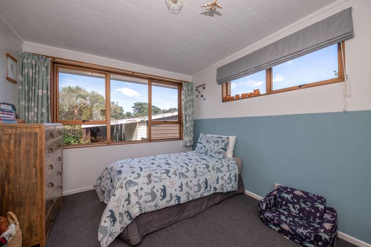 25 Ngahue Crescent Carters Beach_5