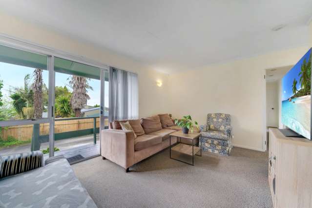 7 Oreti Place Clover Park_4