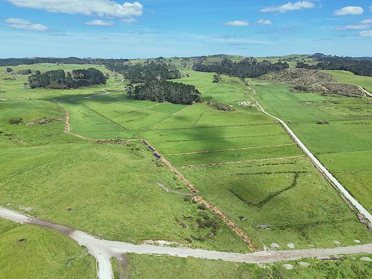 454 West Coast Road Te Kopuru_22