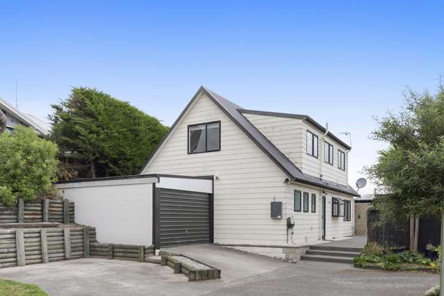 A Beachside Niche for You