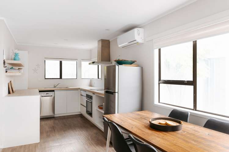 248 Range Road Papamoa_3