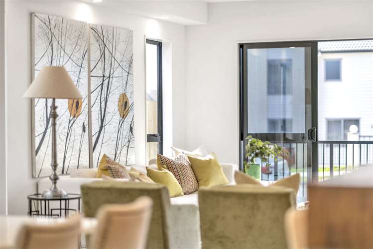 24 Dungloe Avenue Flat Bush_51