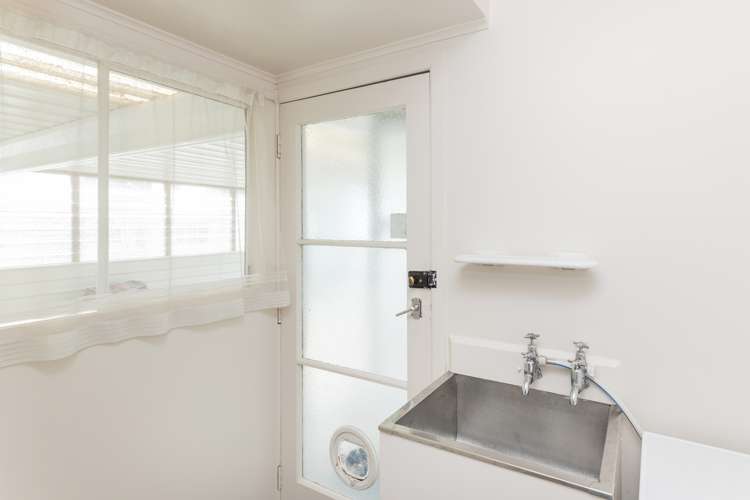 1033 Aberdeen Road Te Hapara_23