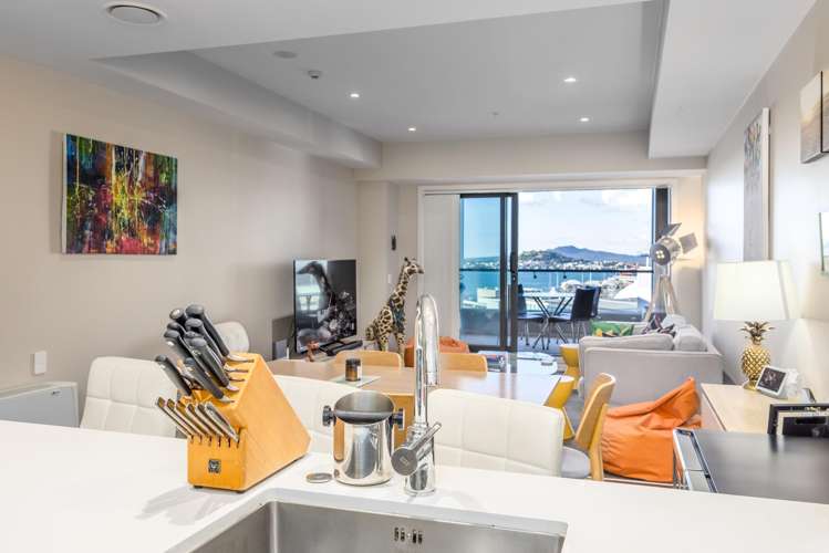 1017/41 Beach Road Auckland Central_9
