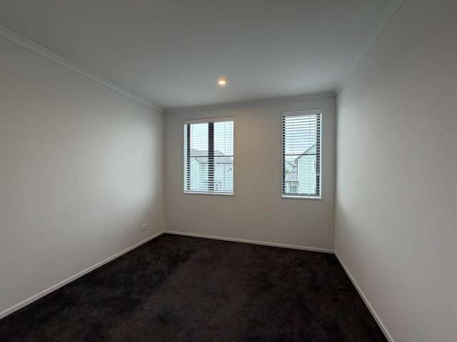 13 Saddleback Crescent Papakura_4