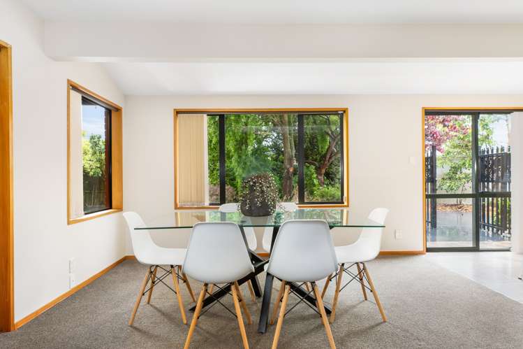 82 Chartwell Street Burwood_10