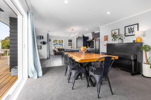 64 Toi Street Otaki Beach_4