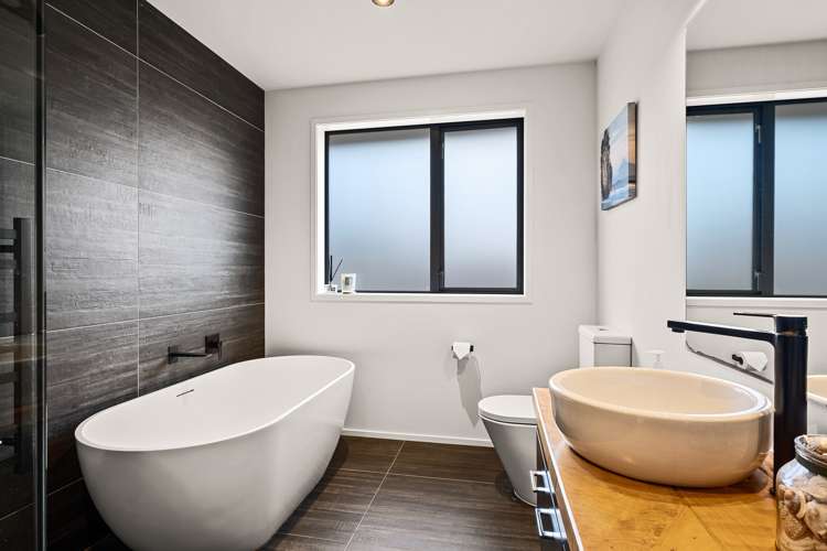 17 Dreaver Drive Waitara_14