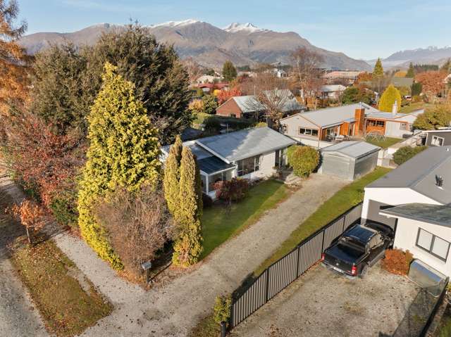 10 Adamson Drive Arrowtown_2