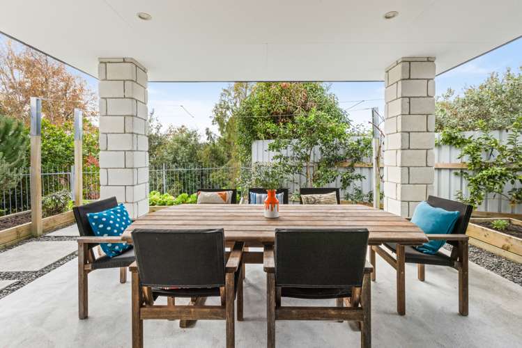 1240b Louie Street Parkvale_13