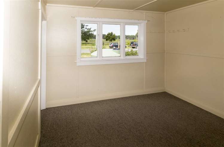 54 Ferry Road Woodend_8