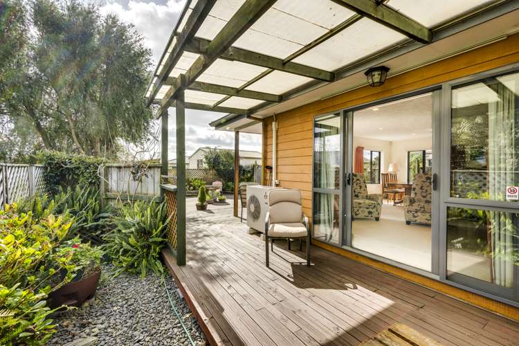 2/16 Alan Styles Place Greenmeadows_15