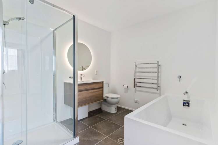 24/14 Ambrico Place New Lynn_15