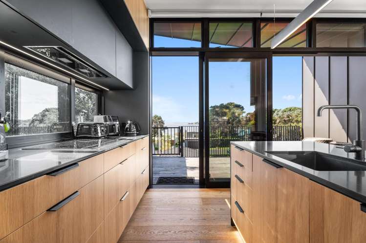 4 Waikare Road Oneroa_22