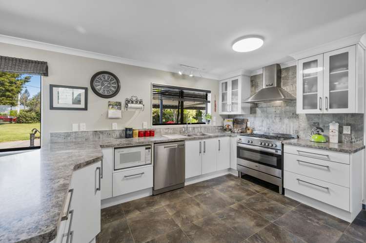 13 The Loop Meeanee_4