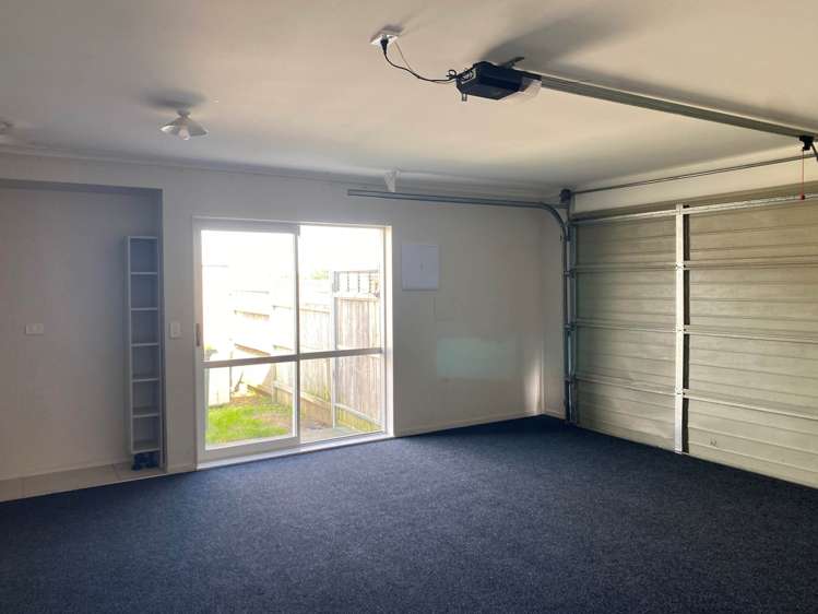 5 Manene Street Wattle Downs_14