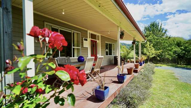 915 Waiwhero Road Ngatimoti_1