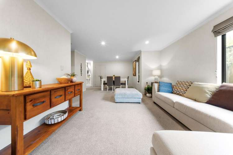 15 Lilybank Crescent East Tamaki_6