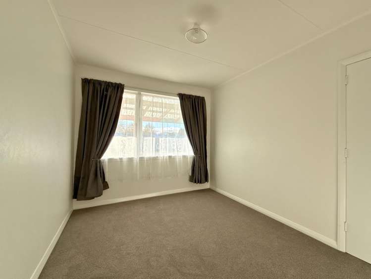 18 Leefield Street Blenheim_10