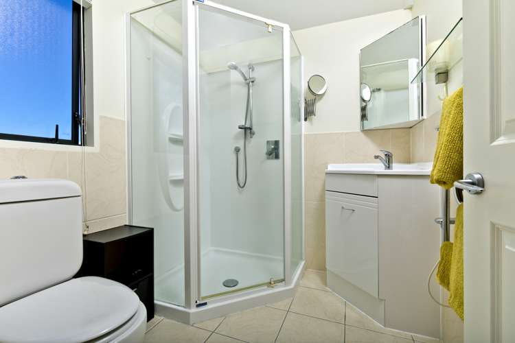 49a Toroa Street Torbay_11