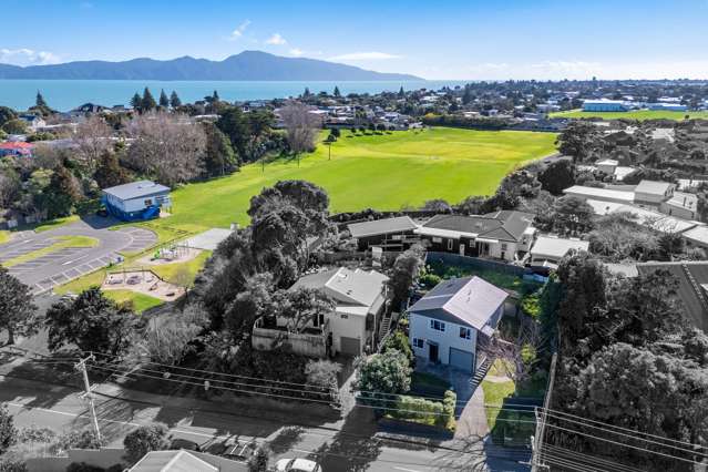 Raumati South Charm | Renovated Retreat