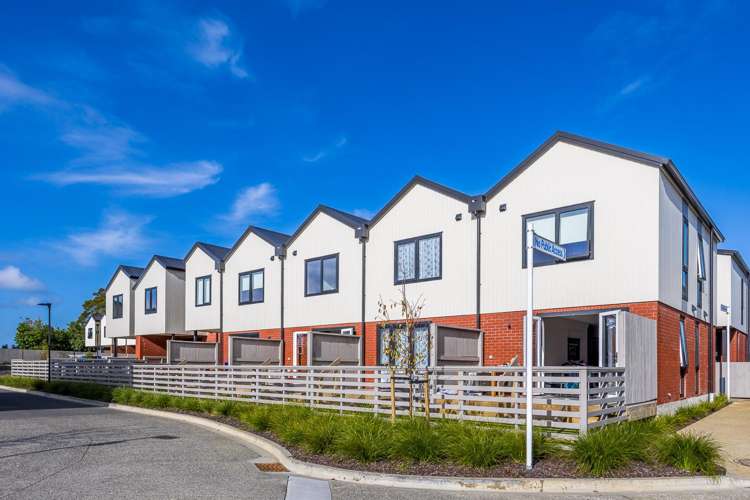 116 Te Puketoka Lane Mangere East_13