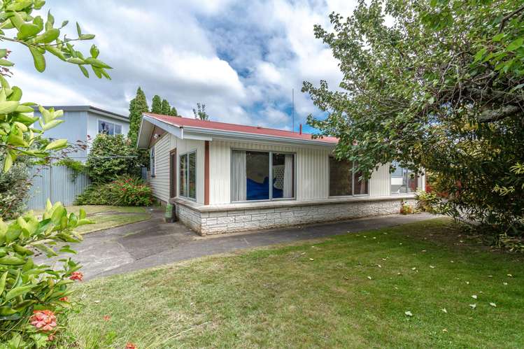 4 Brown Street Taradale_14