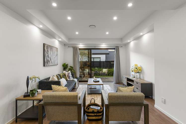 17 Moki Place Long Bay_9