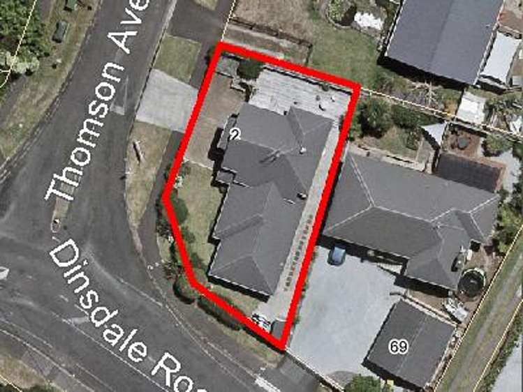 2 Thomson Avenue Dinsdale_32